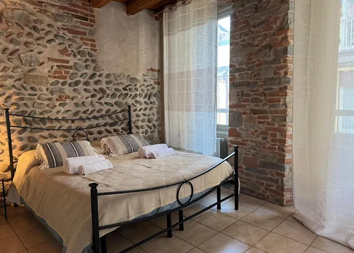 Houseberg Pignolo 8 Bérgamo